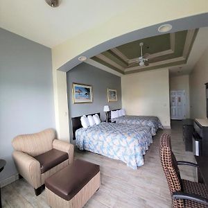 Standard Queen Room Two Queen Beds